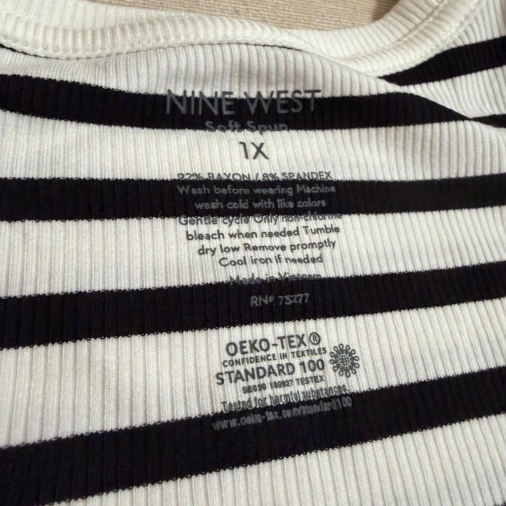 Nine West plus-size ribbed elbow sleeve top - Picture 3 of 4